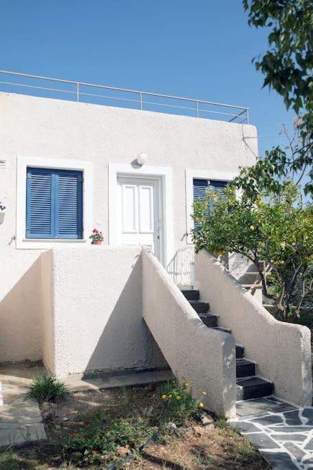 Villa Karantou Tirós Esterno foto