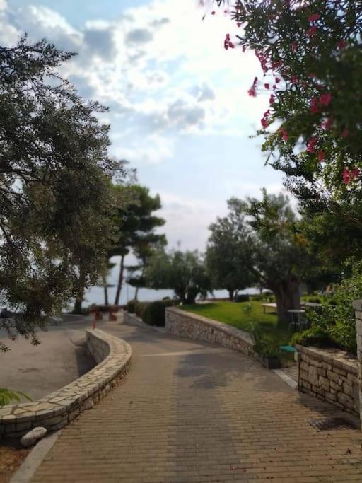 Villa Karantou Tirós Esterno foto