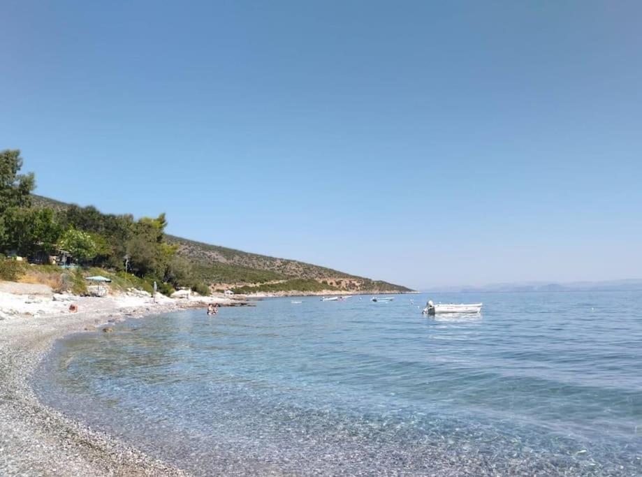 Villa Karantou Tirós Esterno foto