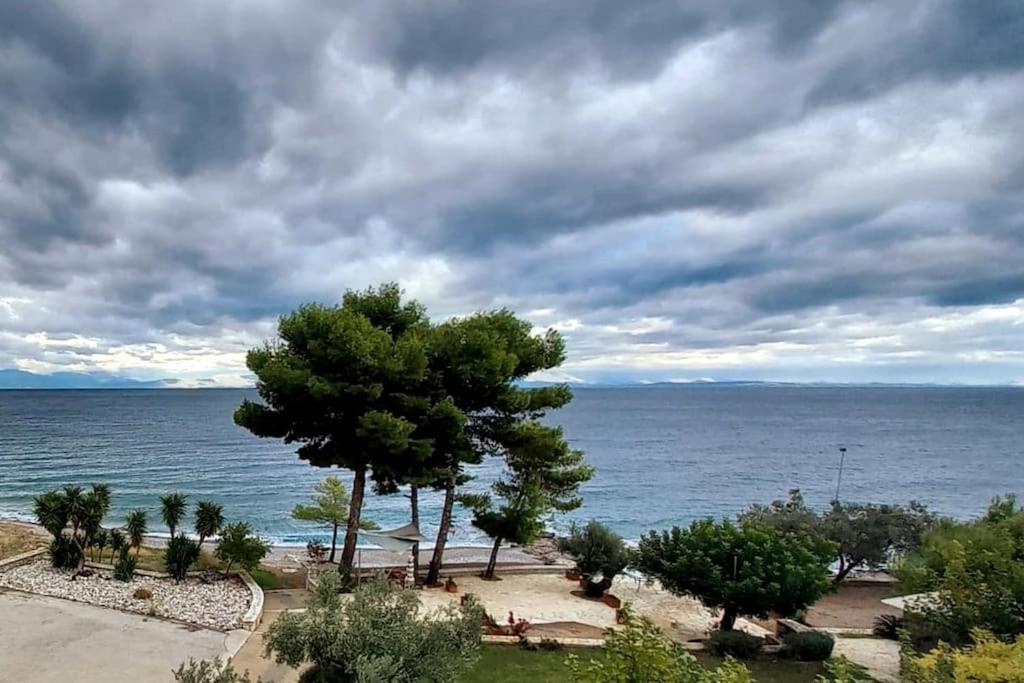 Villa Karantou Tirós Esterno foto